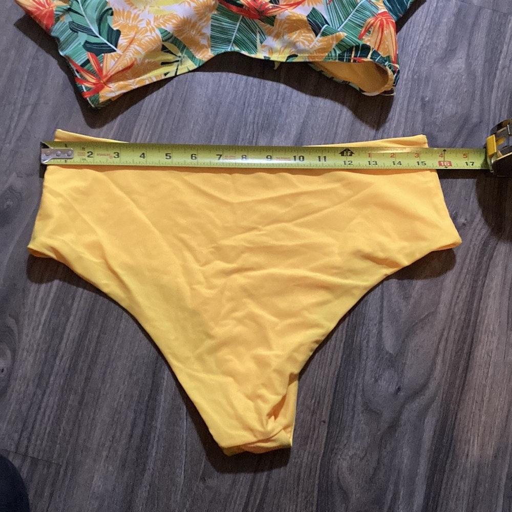 Floerns Women's Bathing Suit Tropical Print Ruffle Self Tie Bikini Large - Picture 6 of 9